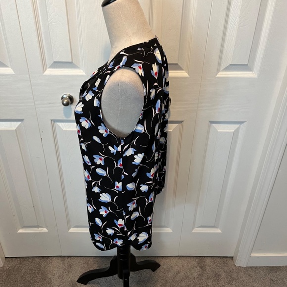 Talbots size L rayon top - Picture 3 of 8